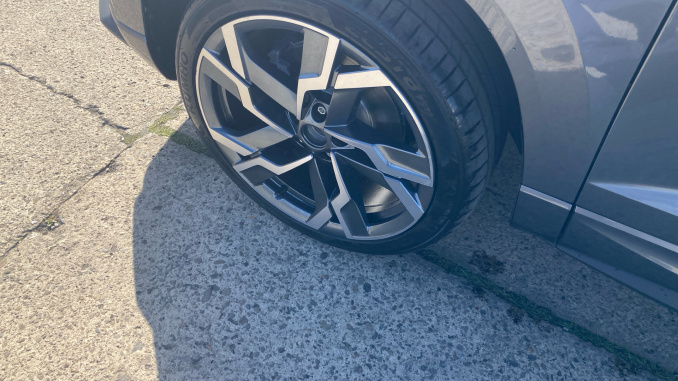 Skoda Karoq 1.5 TSI Sportline Edition 5dr DSG Petrol Estate - Image 23